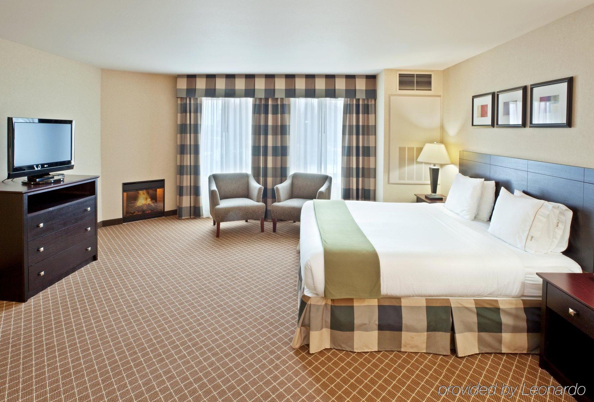 Holiday Inn Express Hotel & Suites Marysville By Ihg Pokoj fotografie