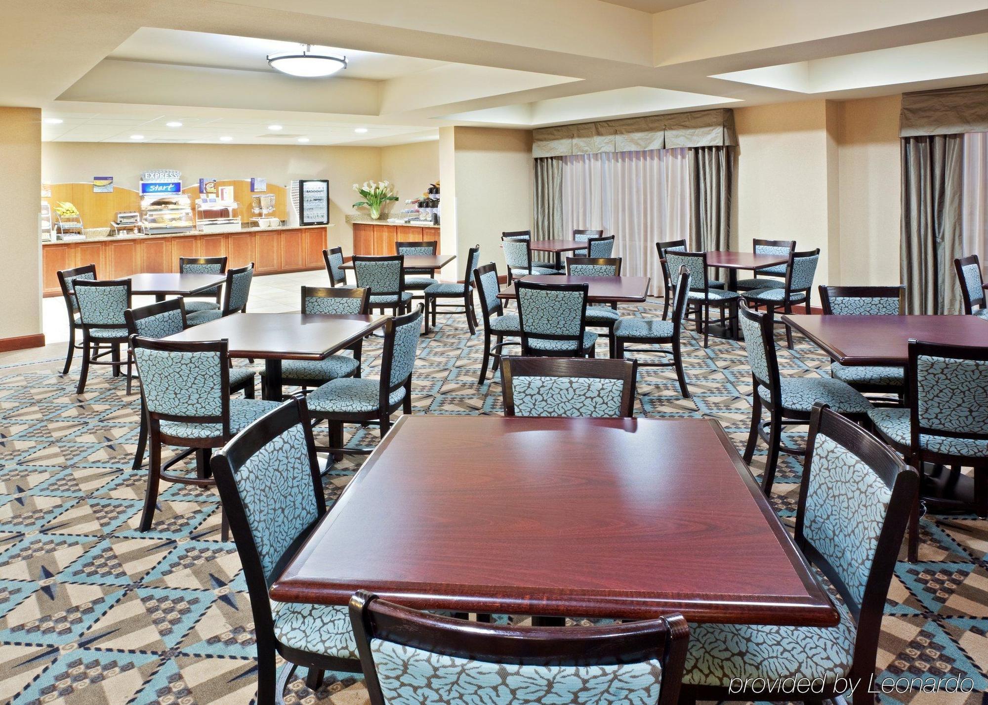 Holiday Inn Express Hotel & Suites Marysville By Ihg Restaurace fotografie
